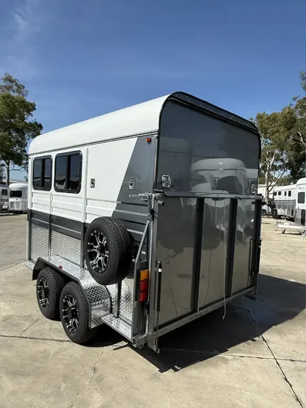 2HAL 416 CAMPER - Image 15