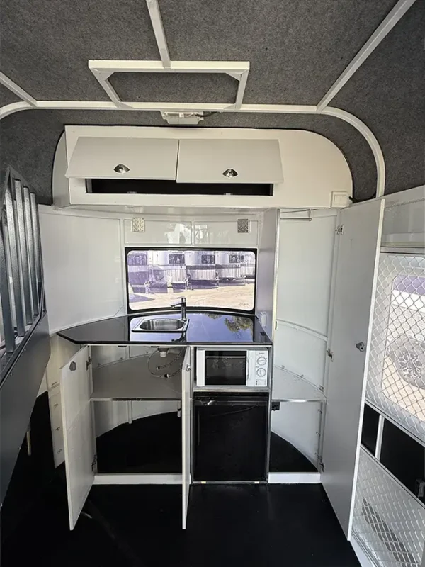 2HAL 416 CAMPER - Image 11