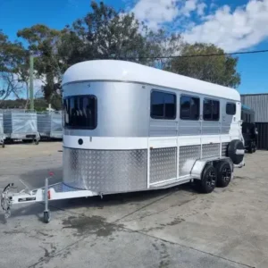 3HAL 512 CAMPER
